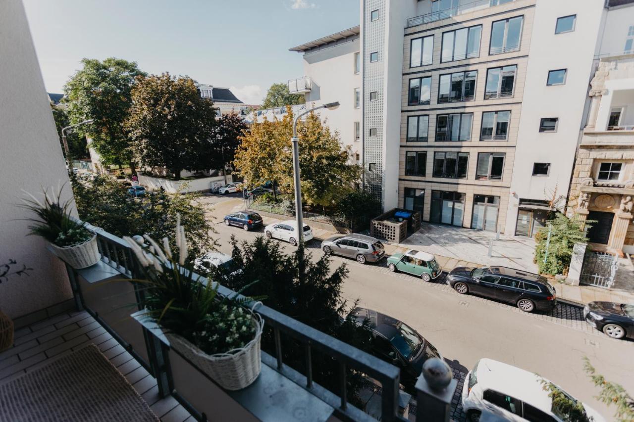 Traber Apartments Im Herzen Leipzigs Balkon Parkplatz 外观 照片