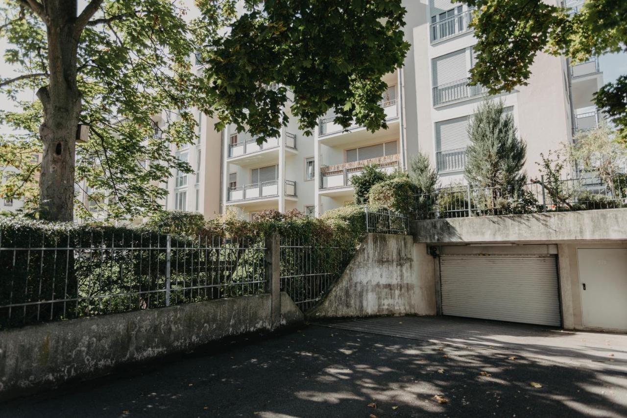 Traber Apartments Im Herzen Leipzigs Balkon Parkplatz 外观 照片